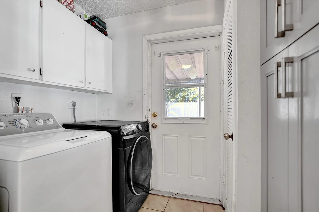 Photo of 15465 Jackson Road