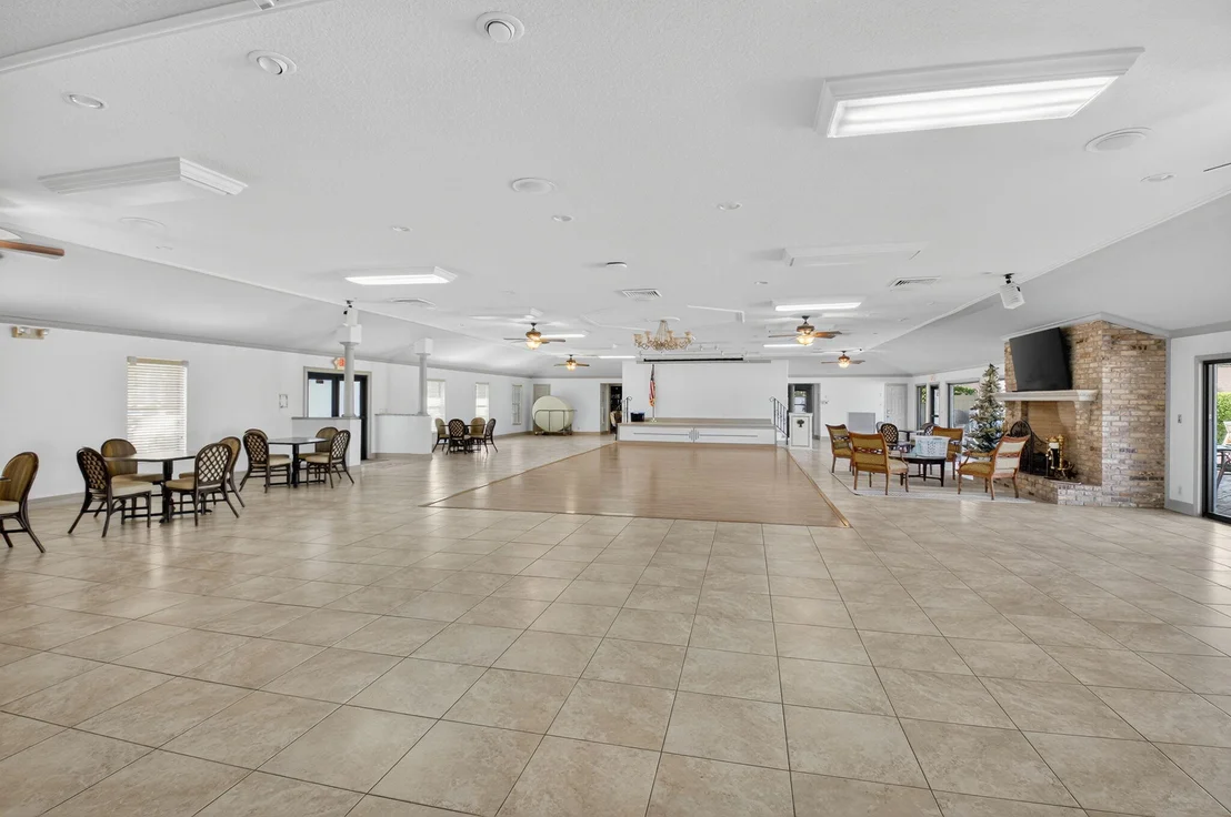 Photo of Unit A at 4335 Pear Tree Circle