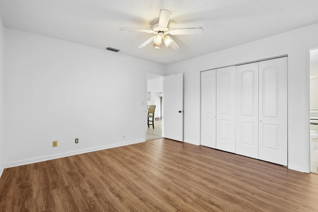 Photo of 16004 Laurel Oak Circle