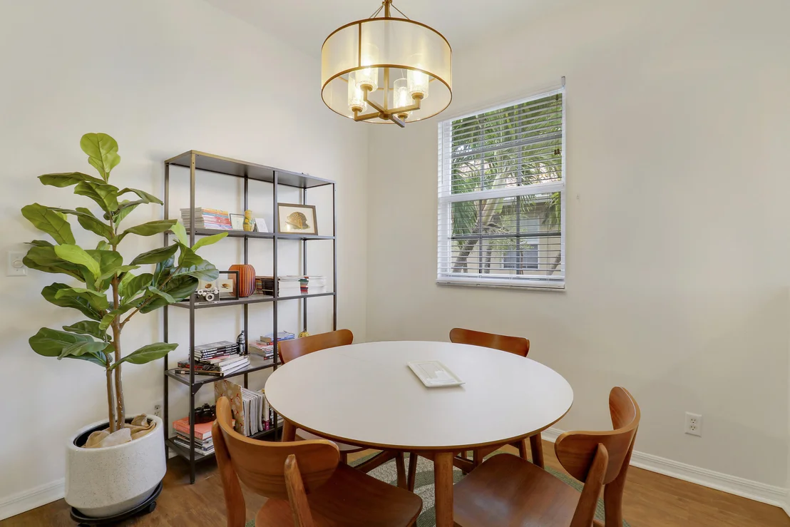 Photo of Unit B at 105 Lighthouse Circle