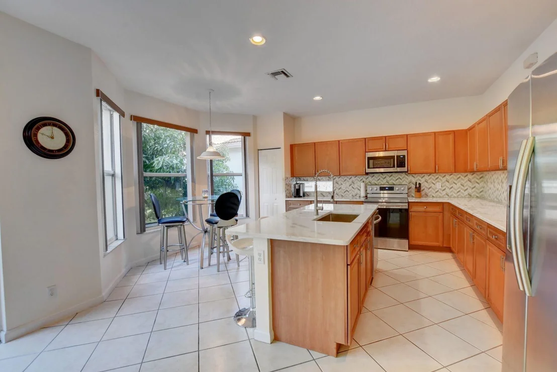 Photo of 1243 Rose Gate Boulevard