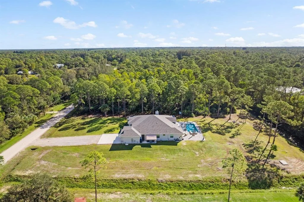 Photo of 12216 175th Road N