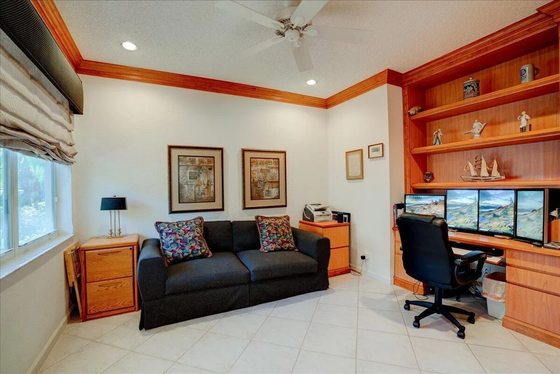 Photo of 4686 Hazleton Lane