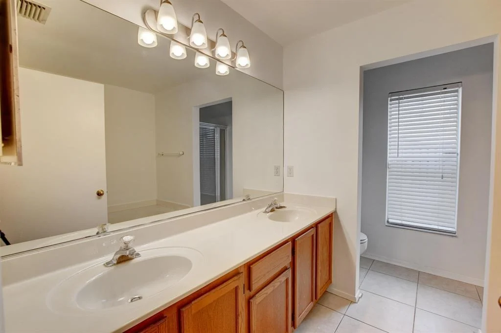 Photo of 22501 Middletown Drive