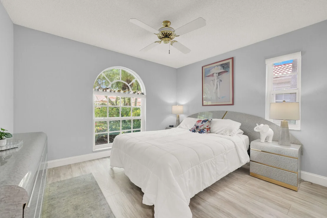 Photo of 7906 LAKE SANDS Drive