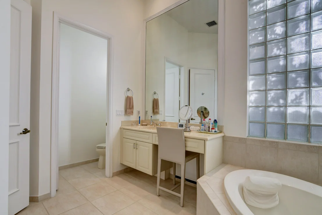Photo of 7880 Villa D Este Way