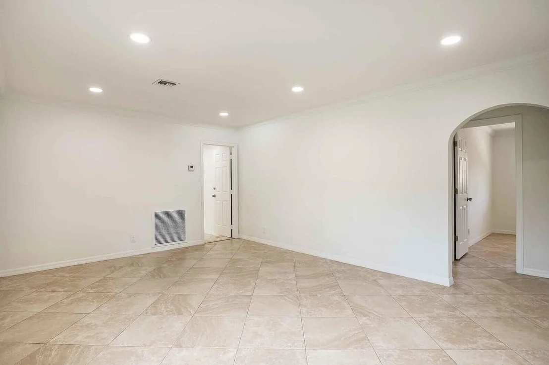 Photo of 4323 Redding Road