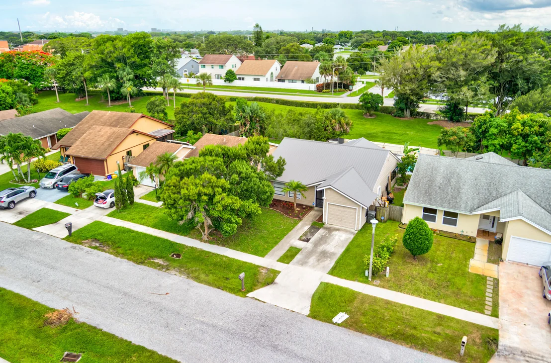 Photo of 4642 Brook Drive