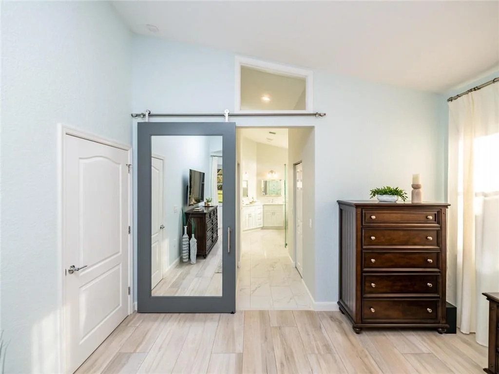 Photo of 2623 Oakbrook Drive