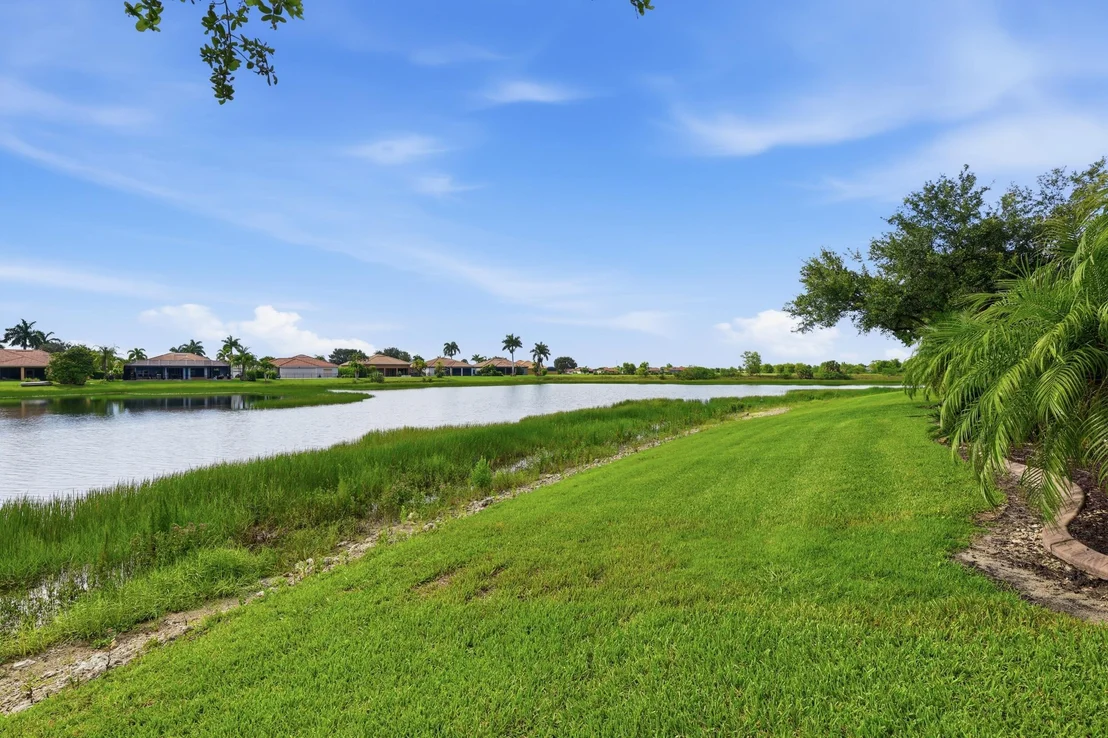 Photo of 1517 Birdie Drive