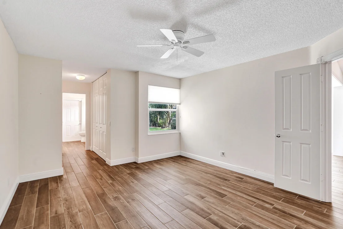 Photo of 175 BRIER Circle
