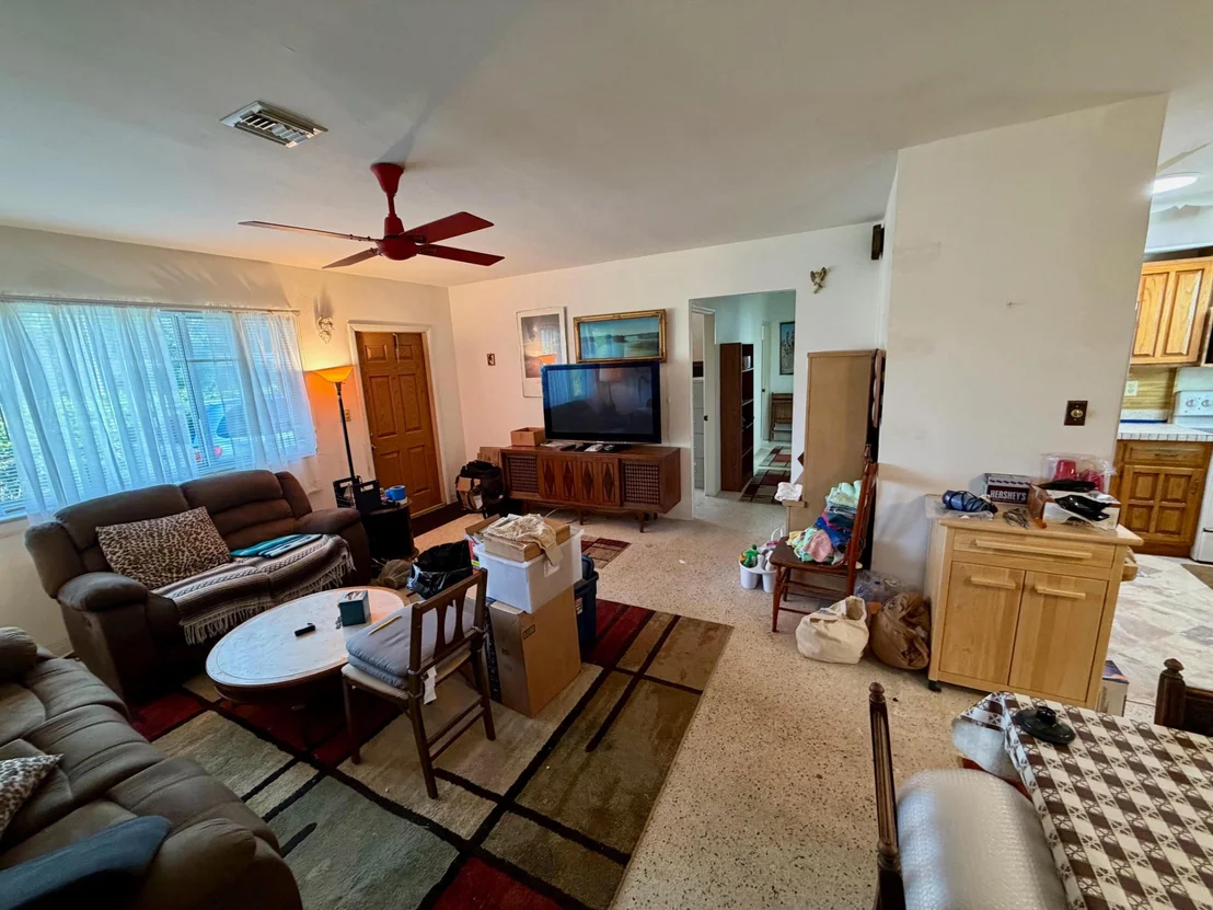 Photo of 360 Forest Hill Boulevard