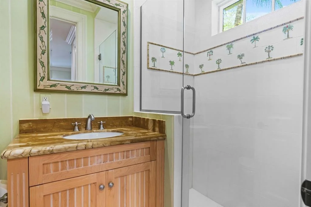 Photo of 406 Mariner Drive