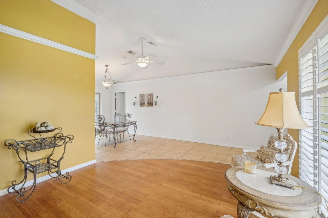 Photo of 3962 Winfield Road