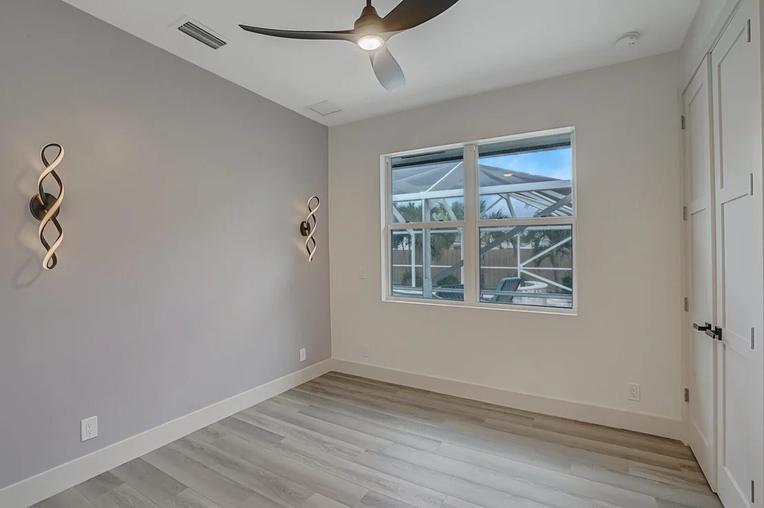 Photo of 514 Enfield Road