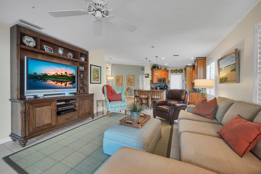 Photo of 8277 SE Double Tree Drive