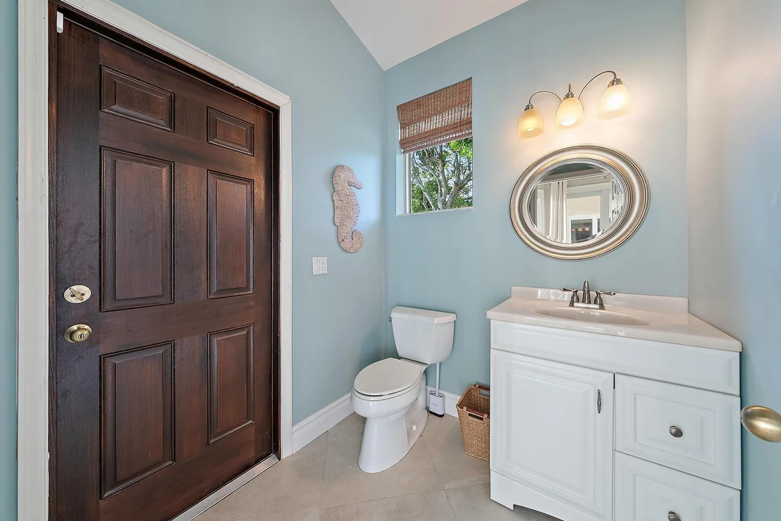 Photo of 8575 SE Water Oak Place