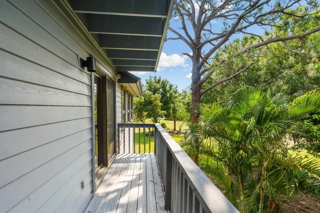 Photo of 420 Sopwith Drive
