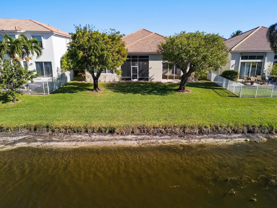 Photo of 1370 Beacon Circle