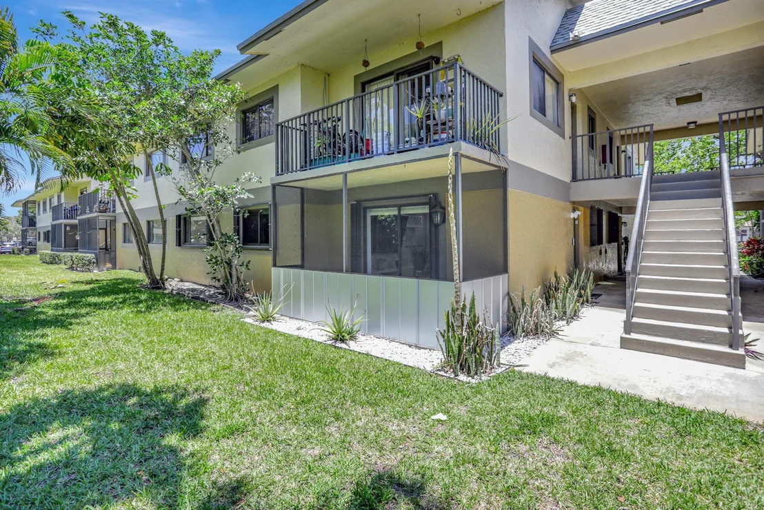 Photo of Unit 106 at 545 Trace Circle