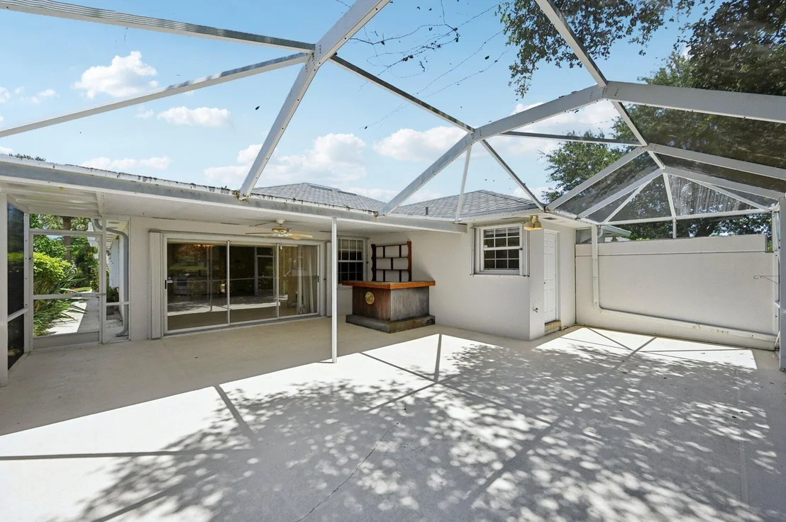 Photo of 253 Brier Circle