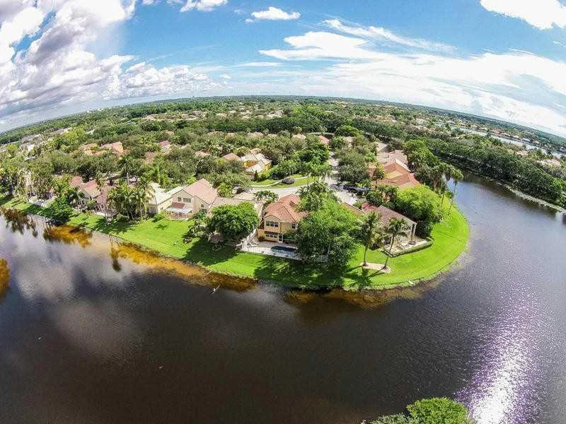 Photo of 1410 Seabay Road