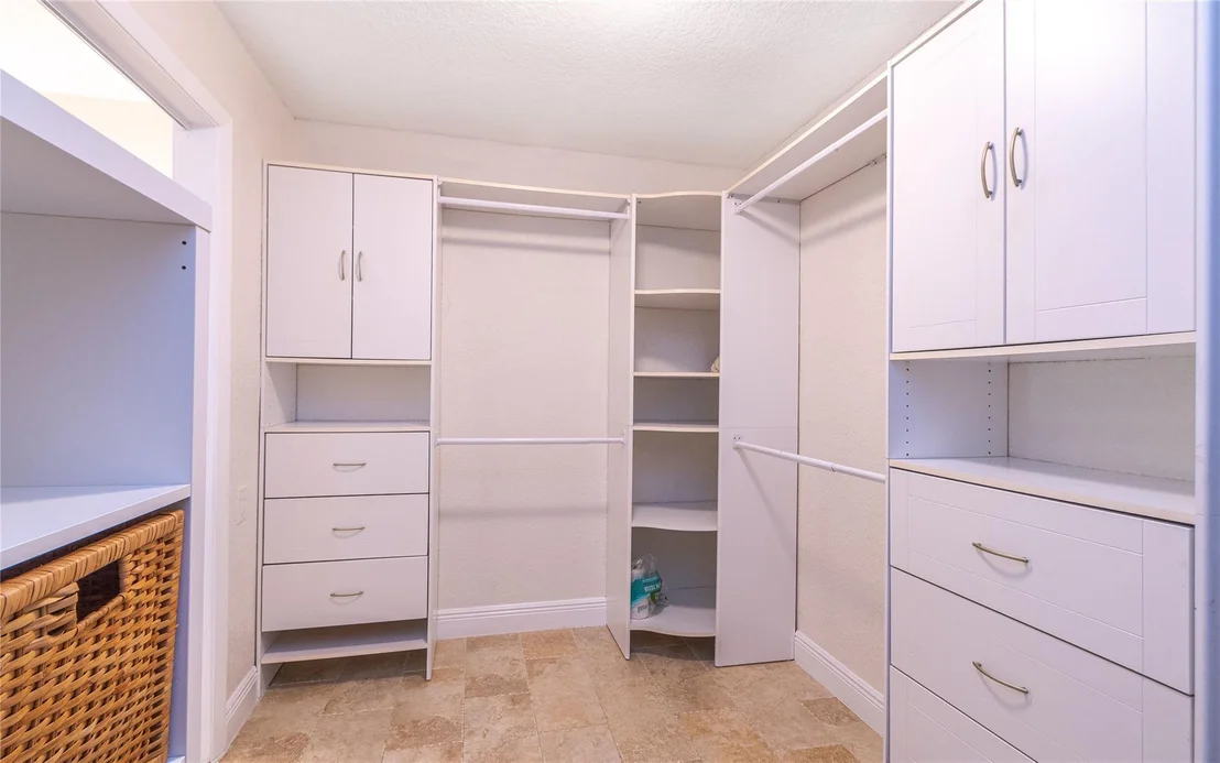 Photo of 7030 Golf Pointe Creek