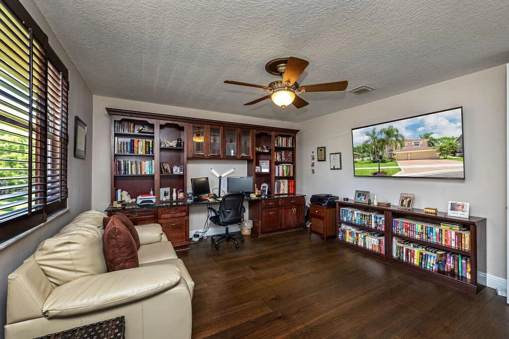 Photo of 6644 Marbletree Lane