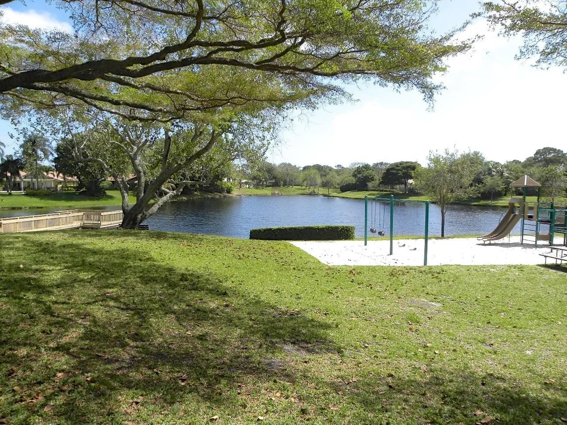 Photo of 2399 NW 30th Road