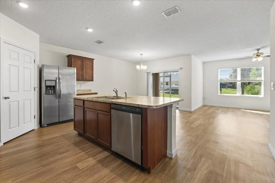 Photo of 1377 Surfside Lane