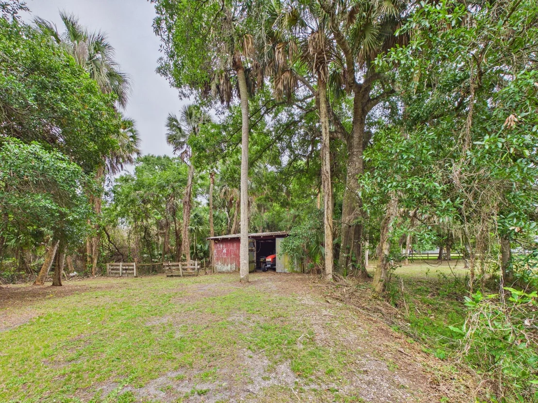 Photo of 220 SW 67th Drive
