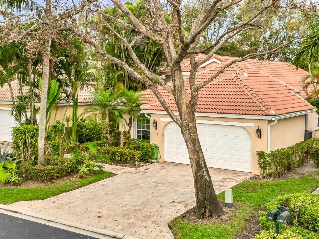 Photo of 11074 Springbrook Circle
