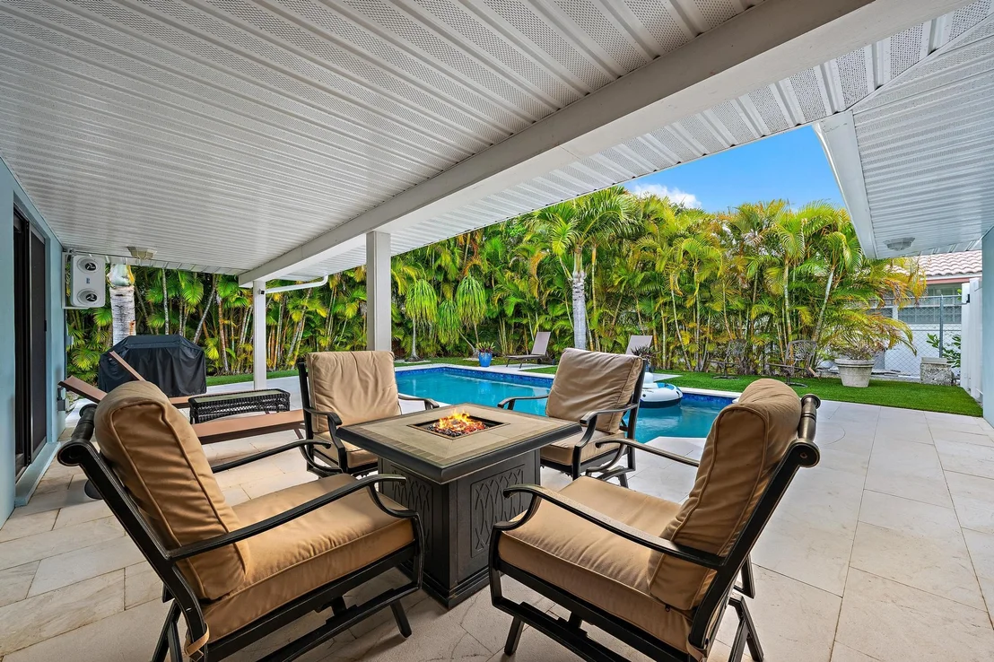 Photo of 1120 Singer Drive