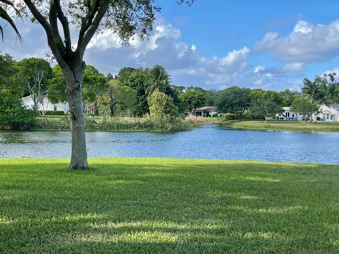 Photo of 7834 Manor Forest Boulevard