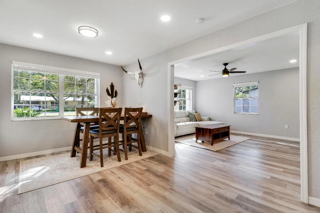 Photo of 1002 NW 7th Street