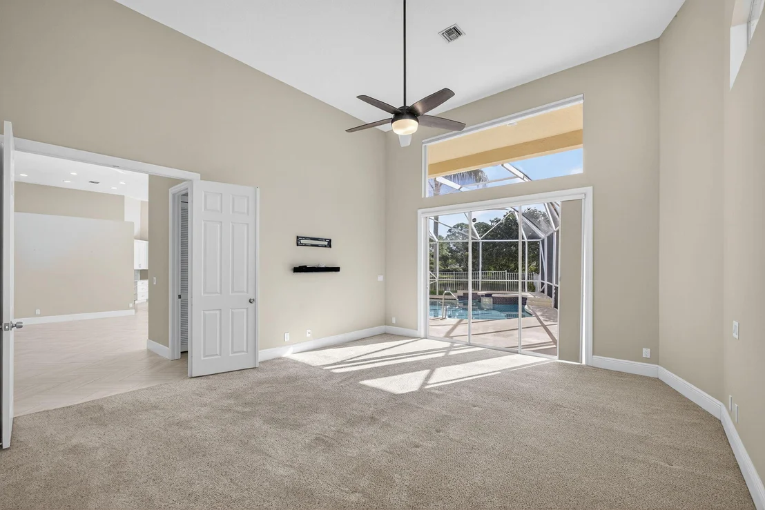 Photo of 111 N River Drive W