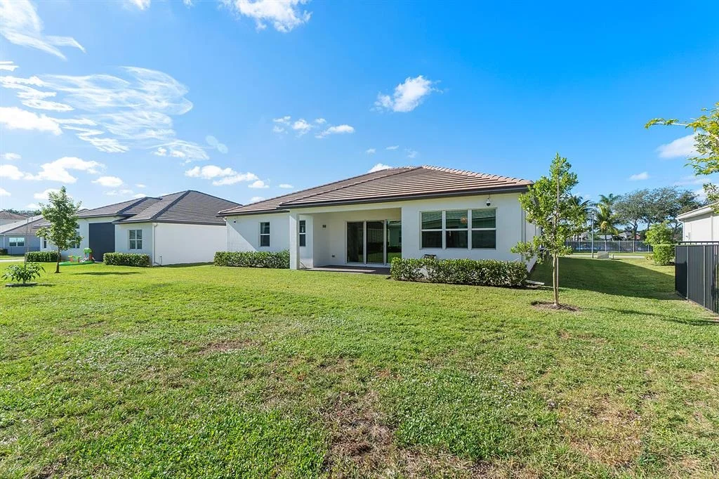 Photo of 9714 Captiva Circle