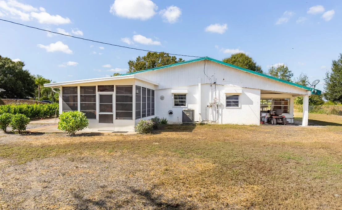 Photo of 3966 NW 20th Avenue