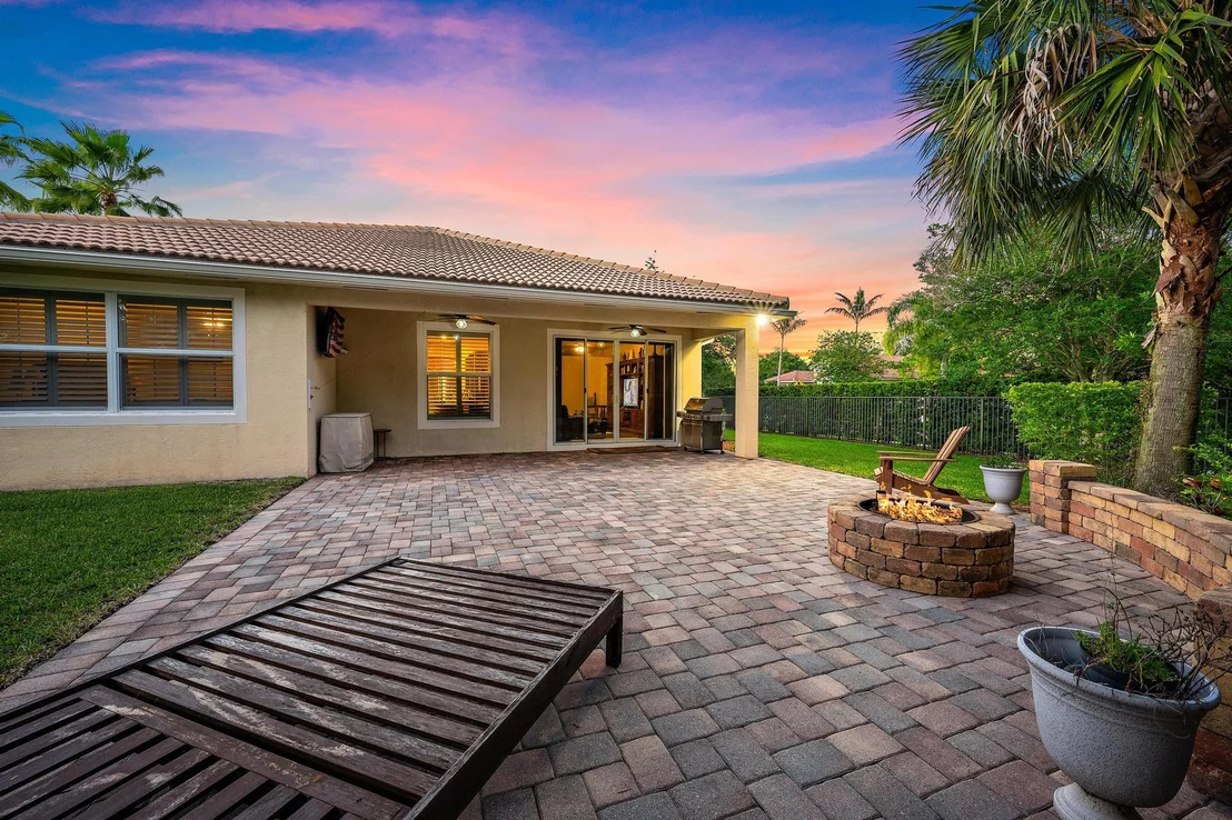 Photo of 102 Crab Cay Way