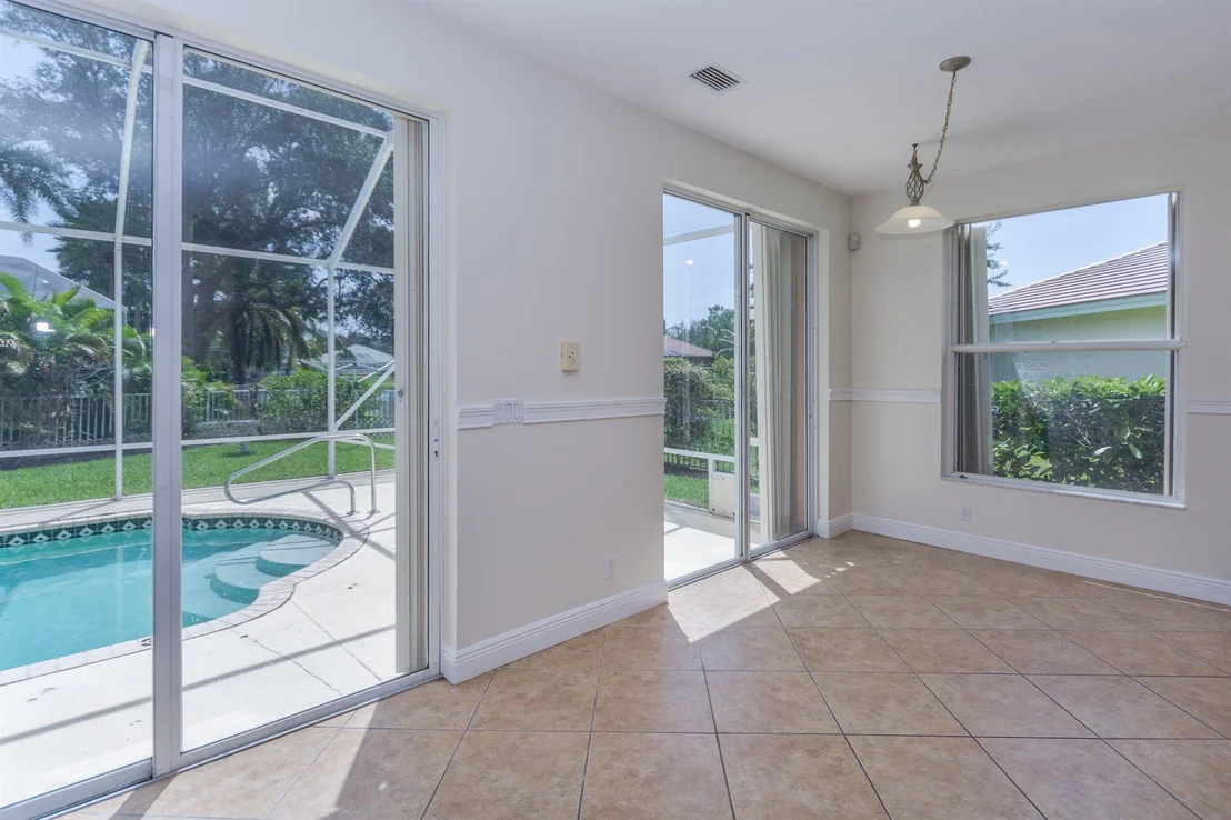 Photo of 273 Feather Point S