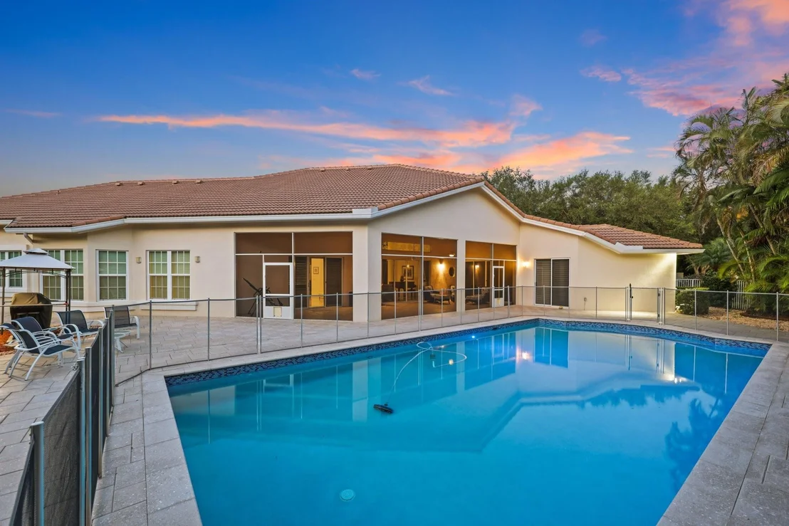 Photo of 10801 Indian Trail