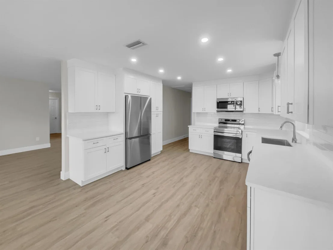 Photo of 1040 NW 16th Street