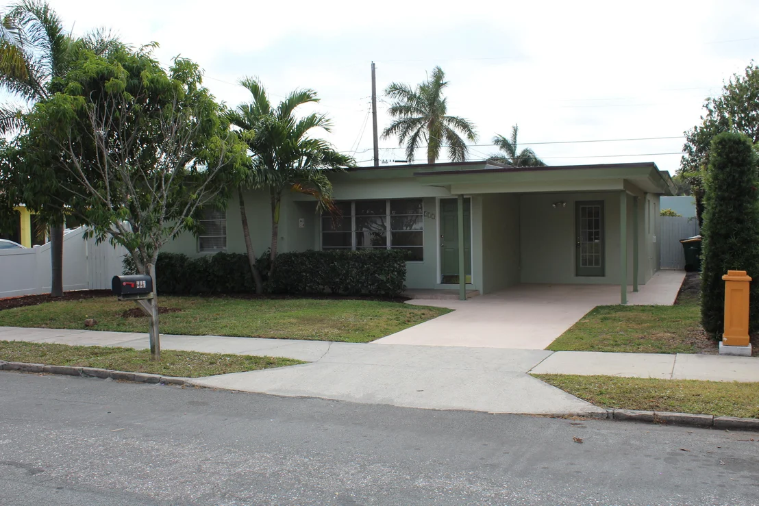 Photo of 227 Vanderbilt Drive