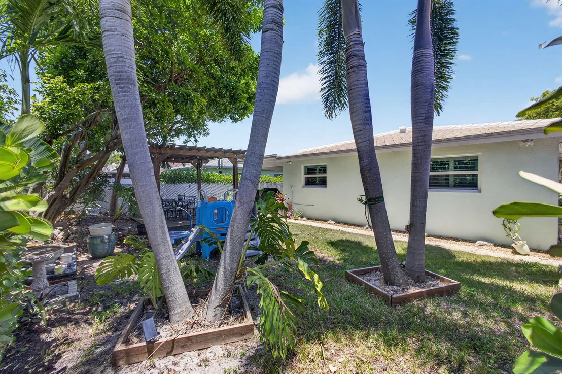 Photo of 213 Fordham Drive