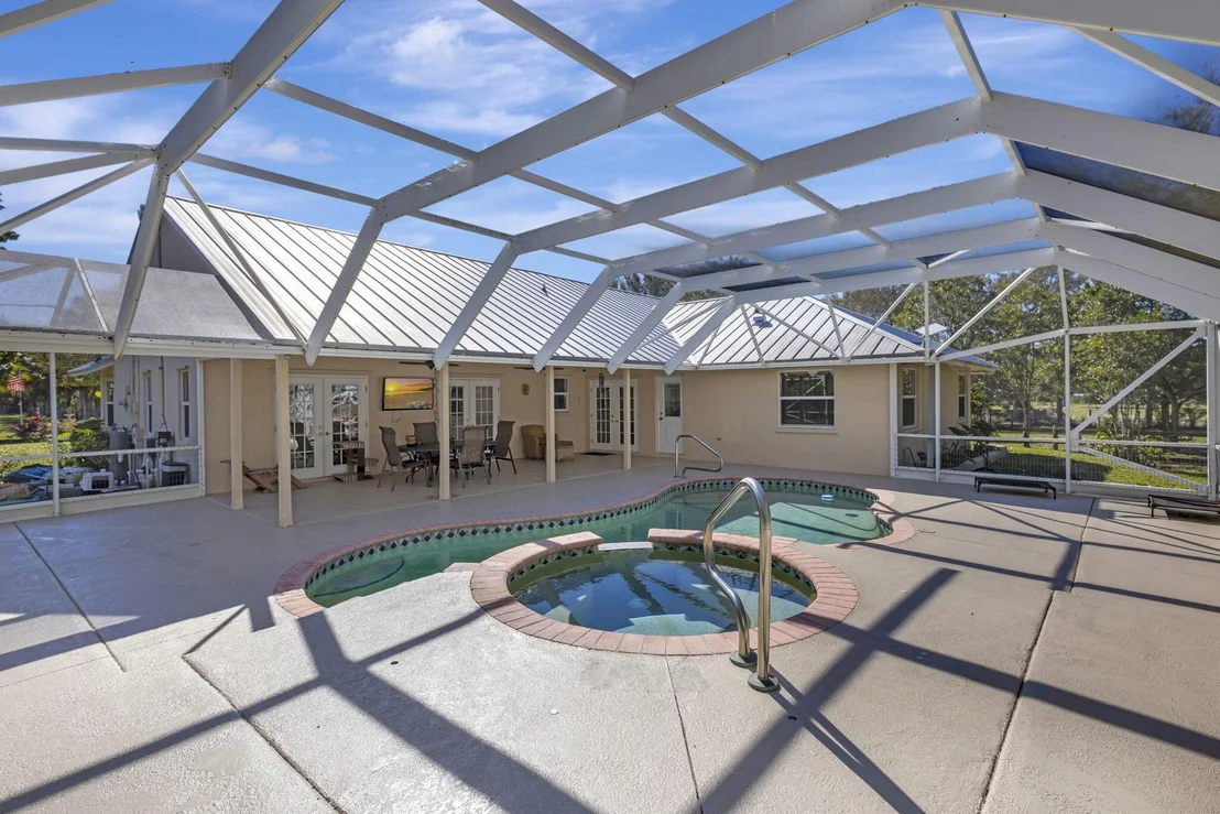 Photo of 4783 Windmill Road
