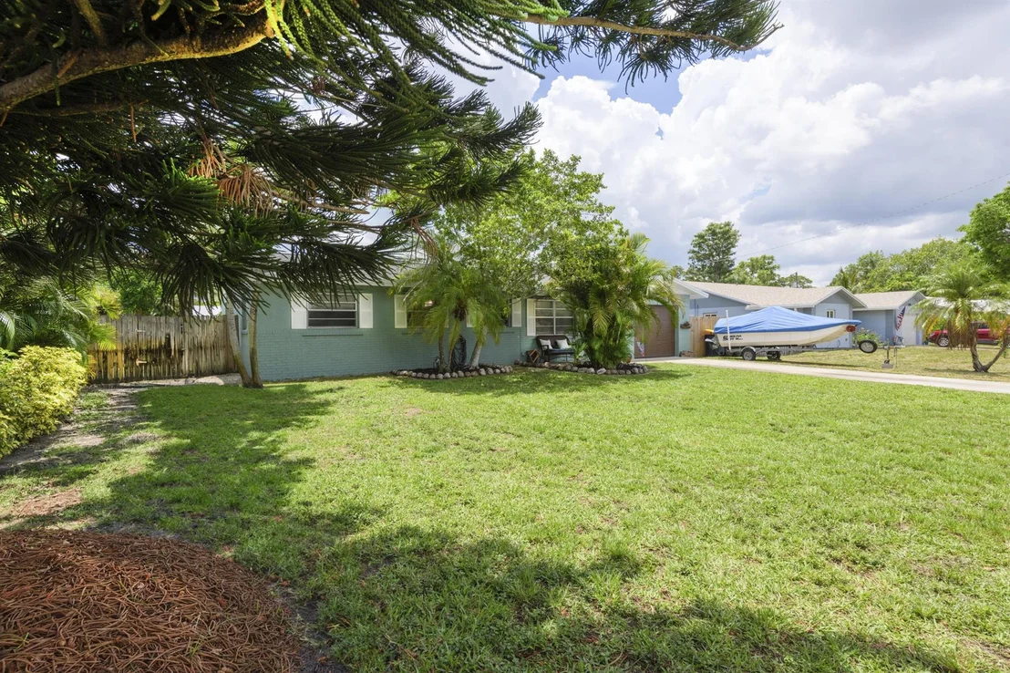 Photo of 1301 SE Sand Dollar Lane