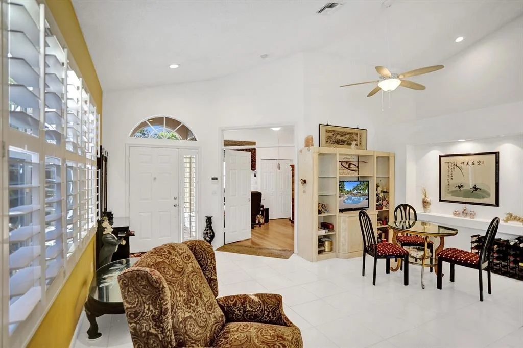 Photo of 6867 Cairnwell Drive