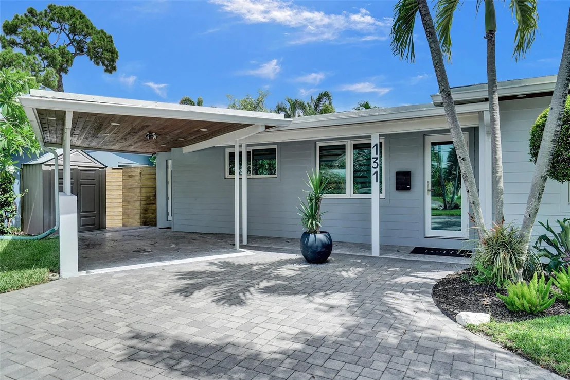 Photo of 131 SE 8th Street