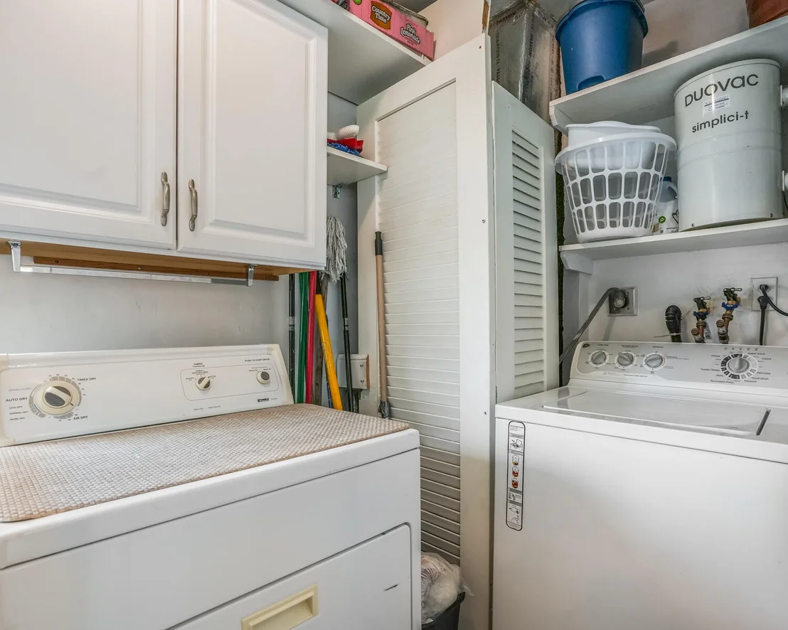 Photo of 4712 Mainland Drive