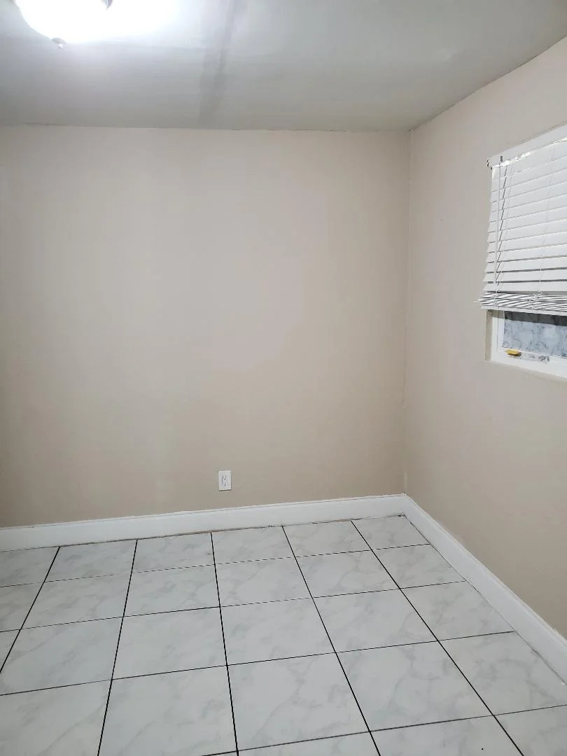 Photo of 6448 N Lawrence Road